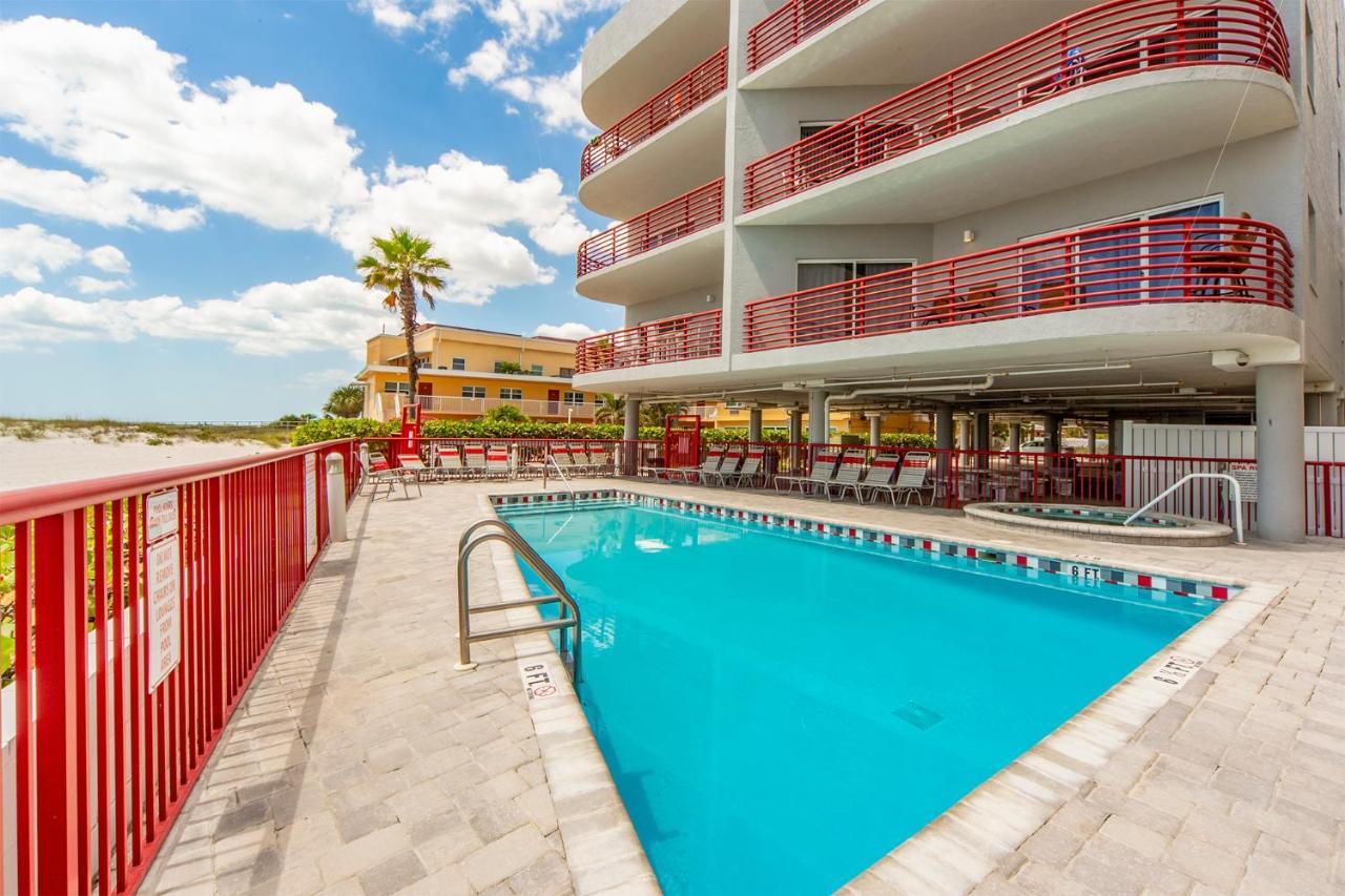 105 Crimson Condos St. Pete Beach Exterior photo